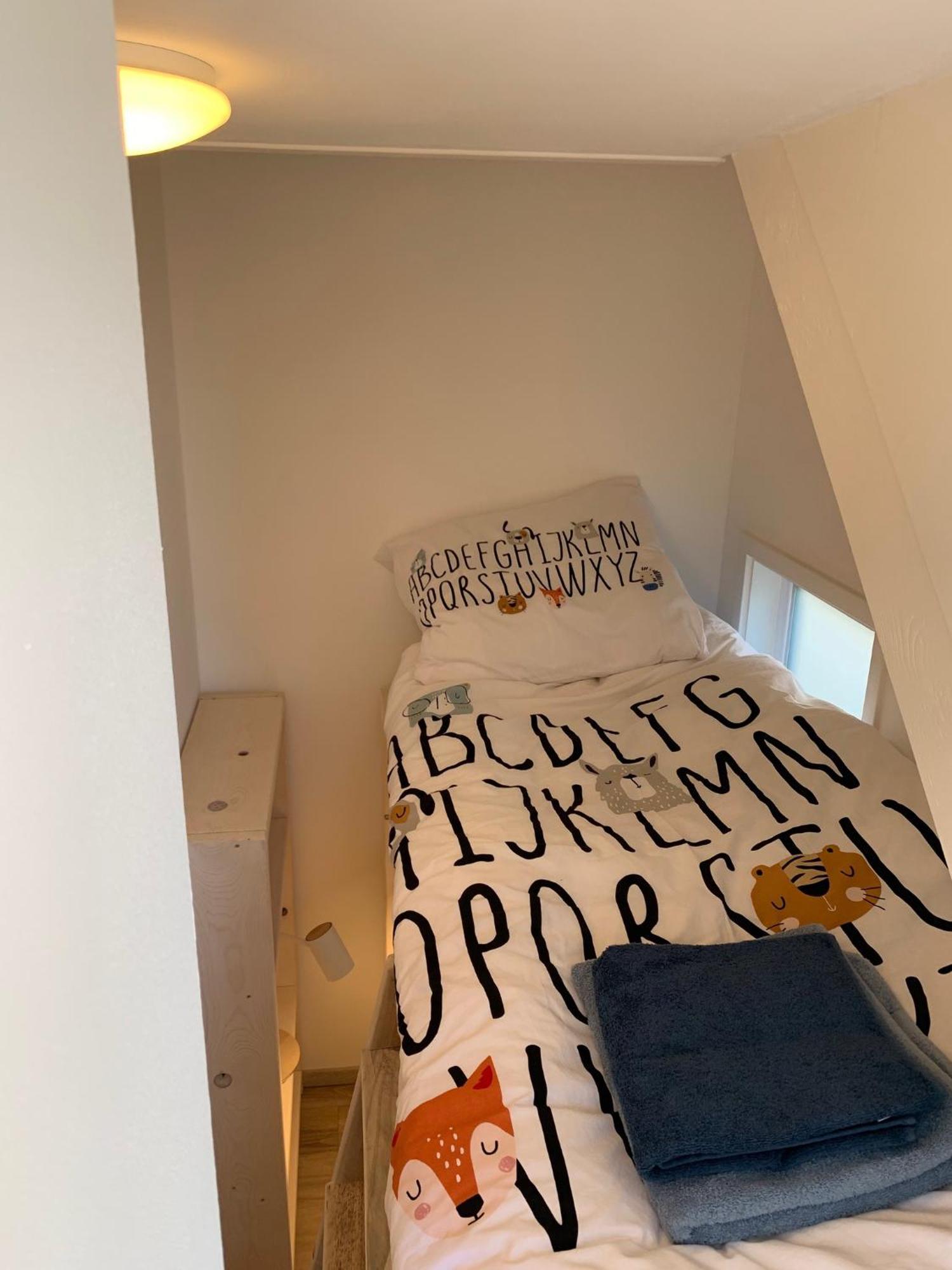 Hello Noordwijk - Familiehuis Quarles Van Uffordstraat 77 Luaran gambar